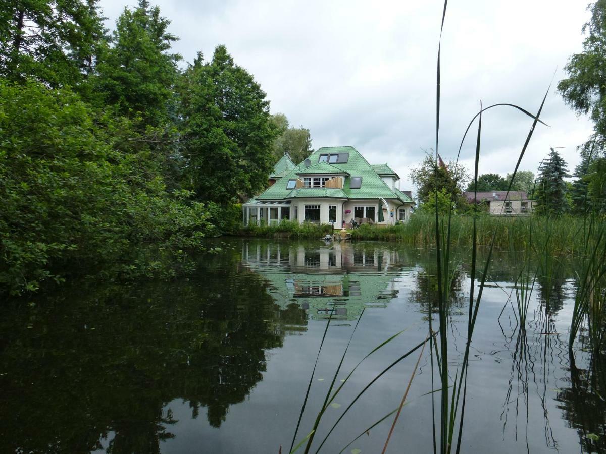 Moderne Maisonette-Wohnung Am Karpfenteich; Modern Apartment With View Of The Carp Pond Barmstedt Dış mekan fotoğraf